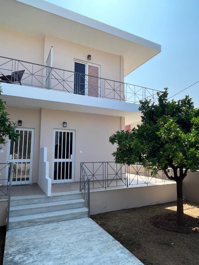 Koulouras Holiday Apartments Nikolaiika Luaran gambar