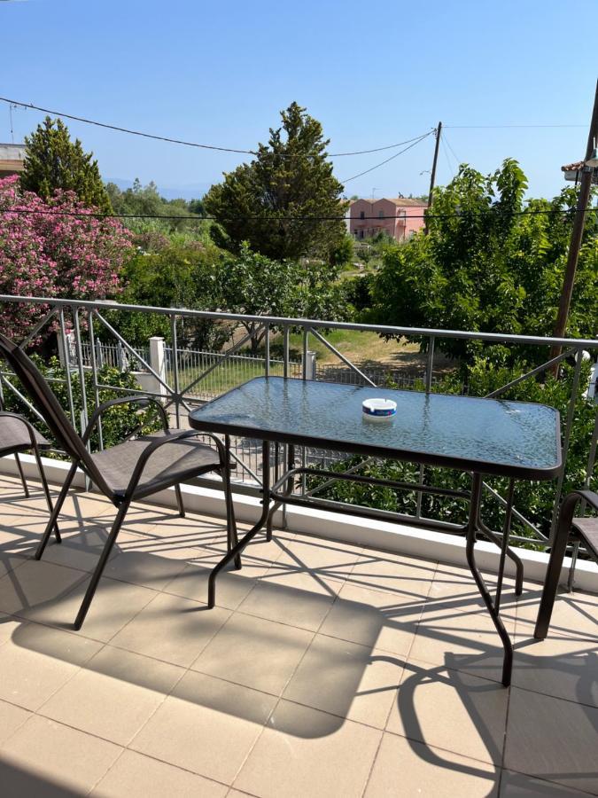 Koulouras Holiday Apartments Nikolaiika Luaran gambar