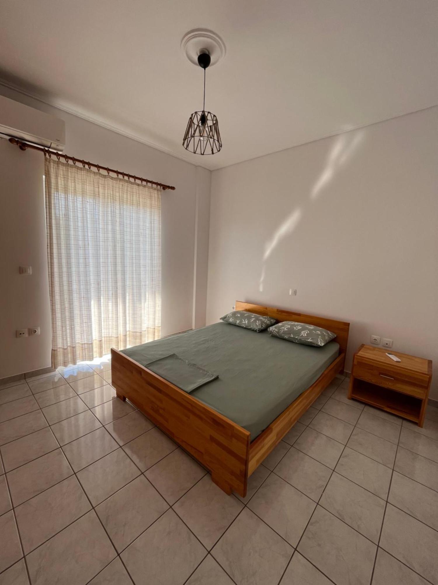 Koulouras Holiday Apartments Nikolaiika Luaran gambar